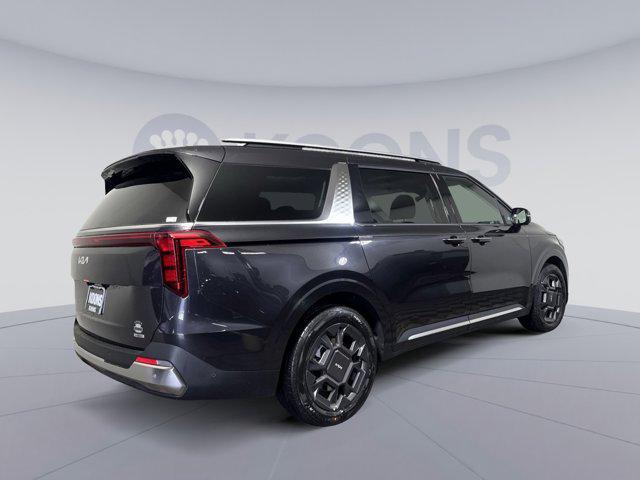 new 2026 Kia Carnival Hybrid car, priced at $47,377
