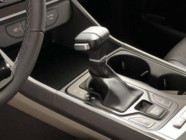 new 2026 Kia Carnival car, priced at $37,777