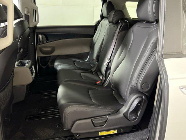 new 2026 Kia Carnival car, priced at $37,777