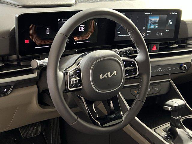new 2026 Kia Carnival car, priced at $37,777