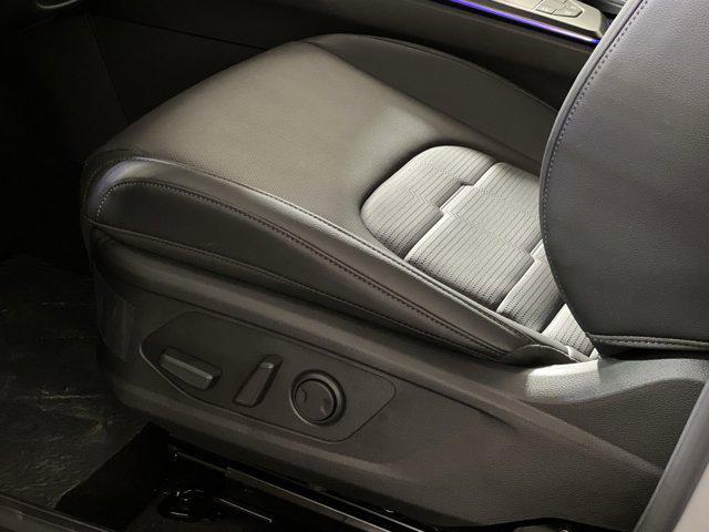 new 2026 Kia Sportage Hybrid car, priced at $40,404