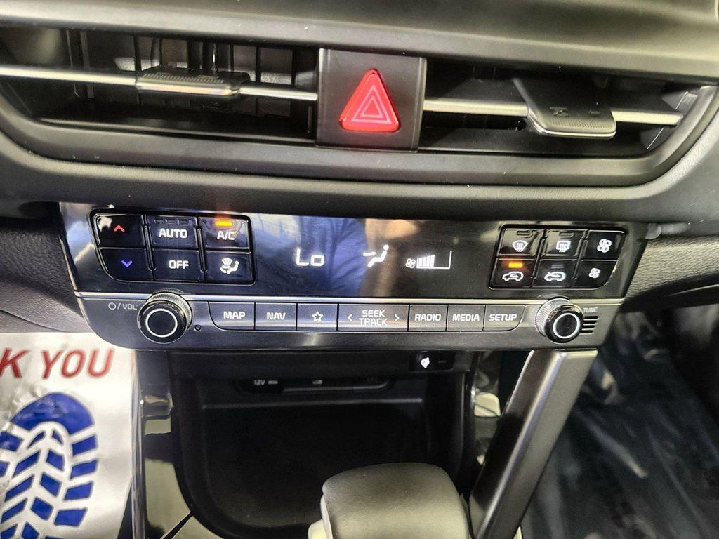 used 2025 Kia Seltos car, priced at $29,437