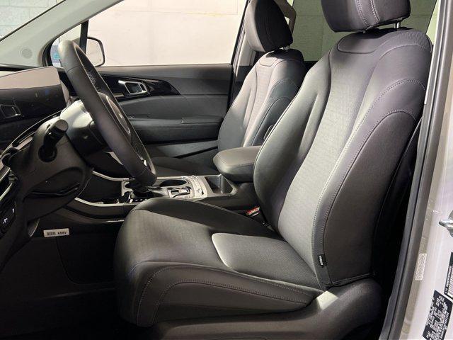 new 2026 Kia Carnival car, priced at $49,424