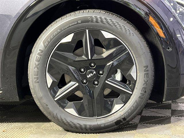new 2025 Kia EV6 car, priced at $41,389