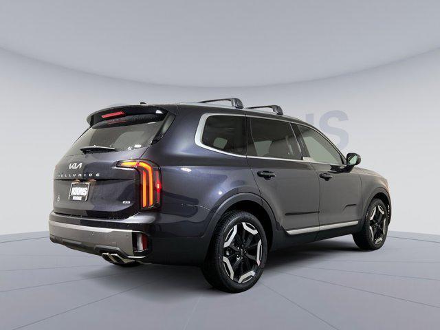 new 2025 Kia Telluride car, priced at $42,155