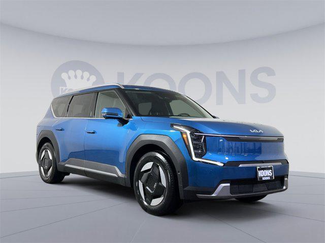 new 2026 Kia EV9 car, priced at $53,189
