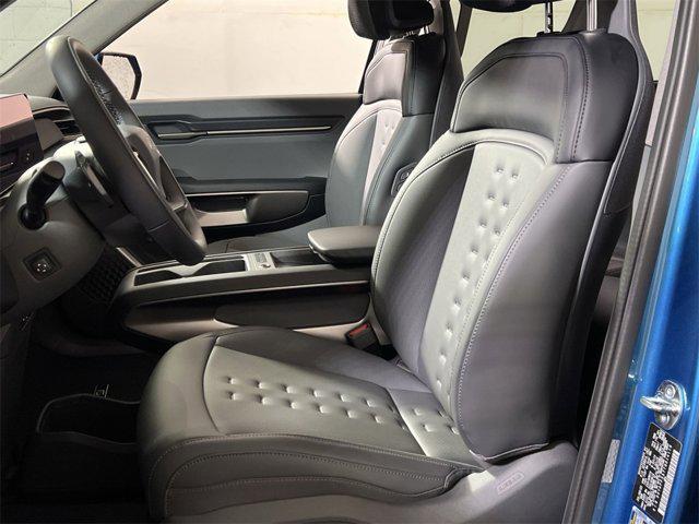 new 2026 Kia EV9 car, priced at $53,189