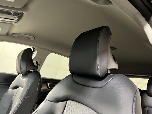 new 2026 Kia Sportage Hybrid car, priced at $32,096