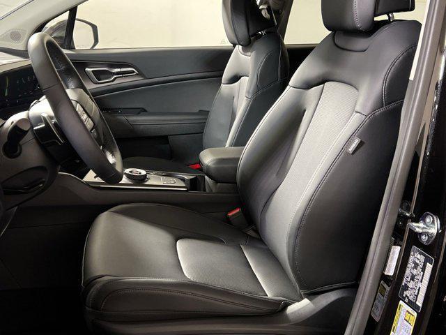 new 2026 Kia Sportage Hybrid car, priced at $32,096
