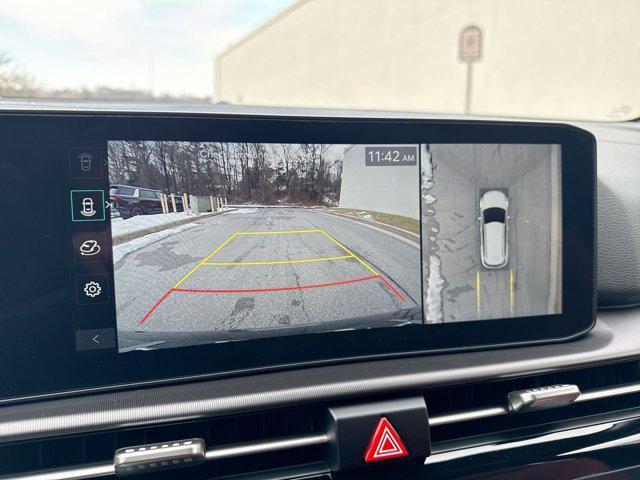 new 2026 Kia Sportage Hybrid car, priced at $38,476