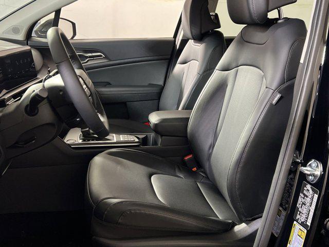 new 2026 Kia Sportage car, priced at $31,932