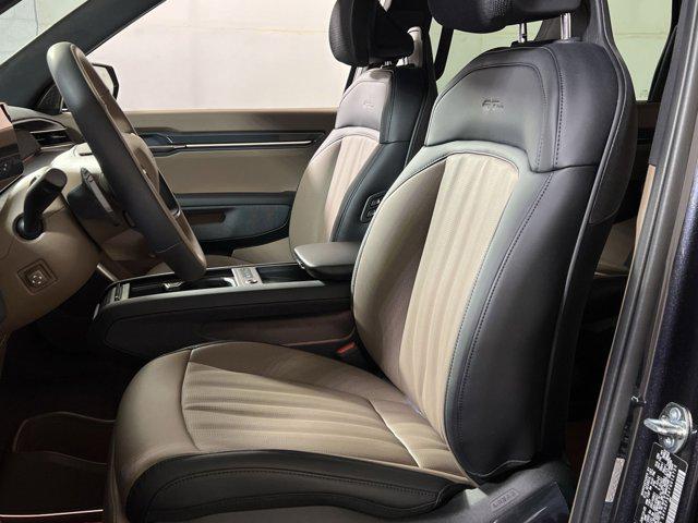 new 2026 Kia EV9 car, priced at $62,584