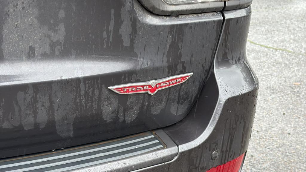 used 2017 Jeep Grand Cherokee car, priced at $19,990