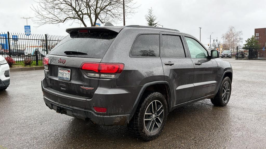 used 2017 Jeep Grand Cherokee car, priced at $19,990