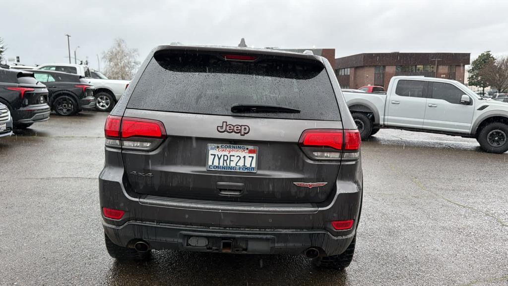 used 2017 Jeep Grand Cherokee car, priced at $19,990
