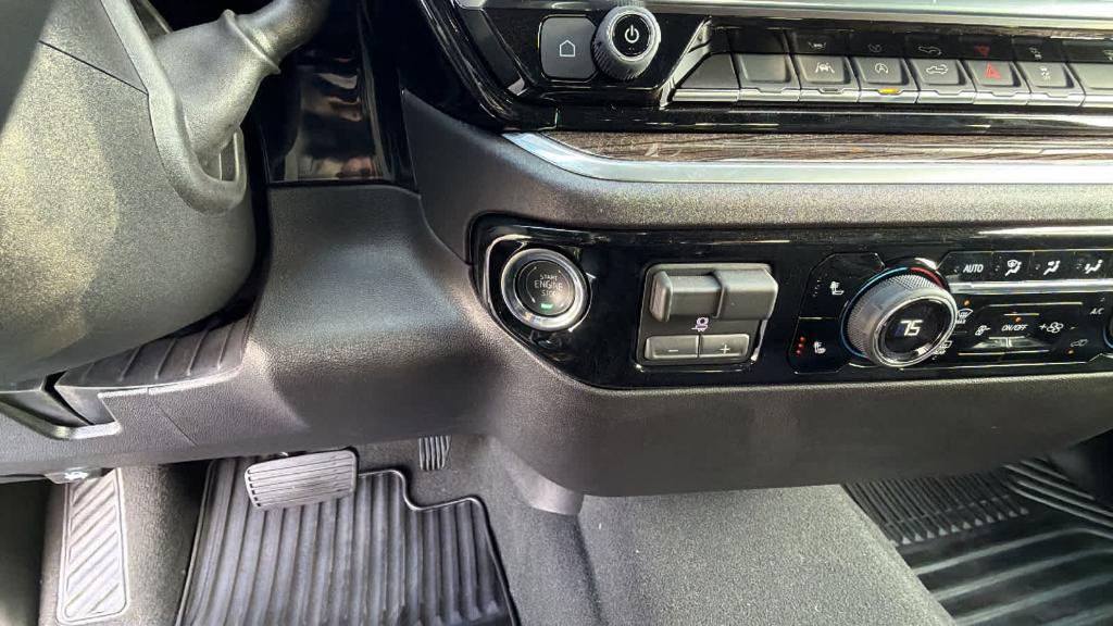 new 2026 Chevrolet Silverado 1500 car, priced at $44,390