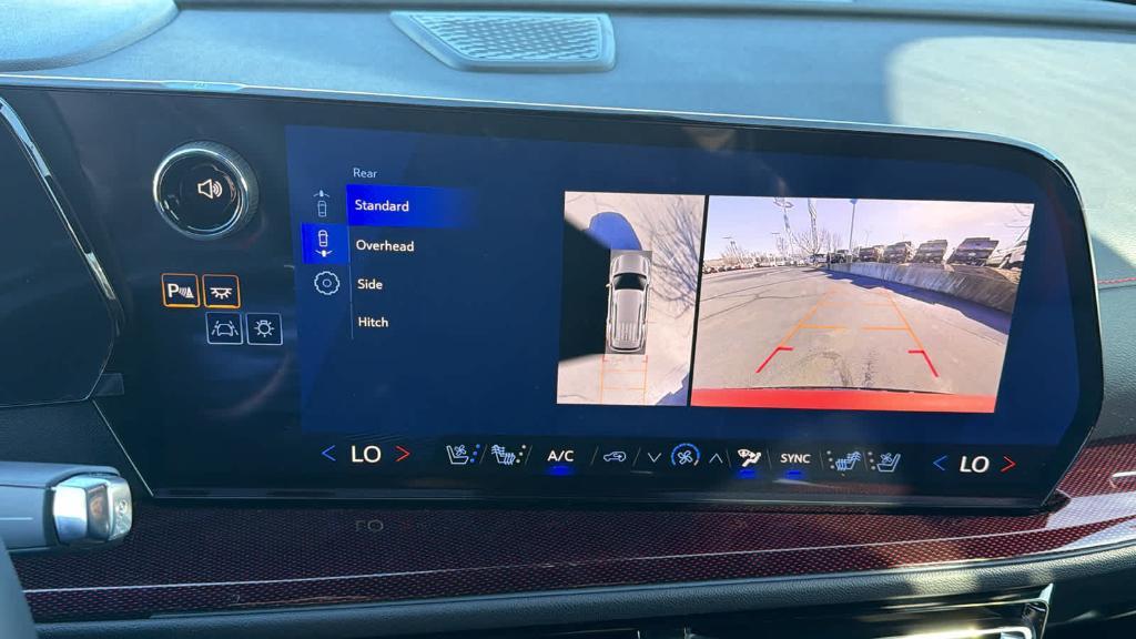 new 2026 Chevrolet Traverse car, priced at $57,865