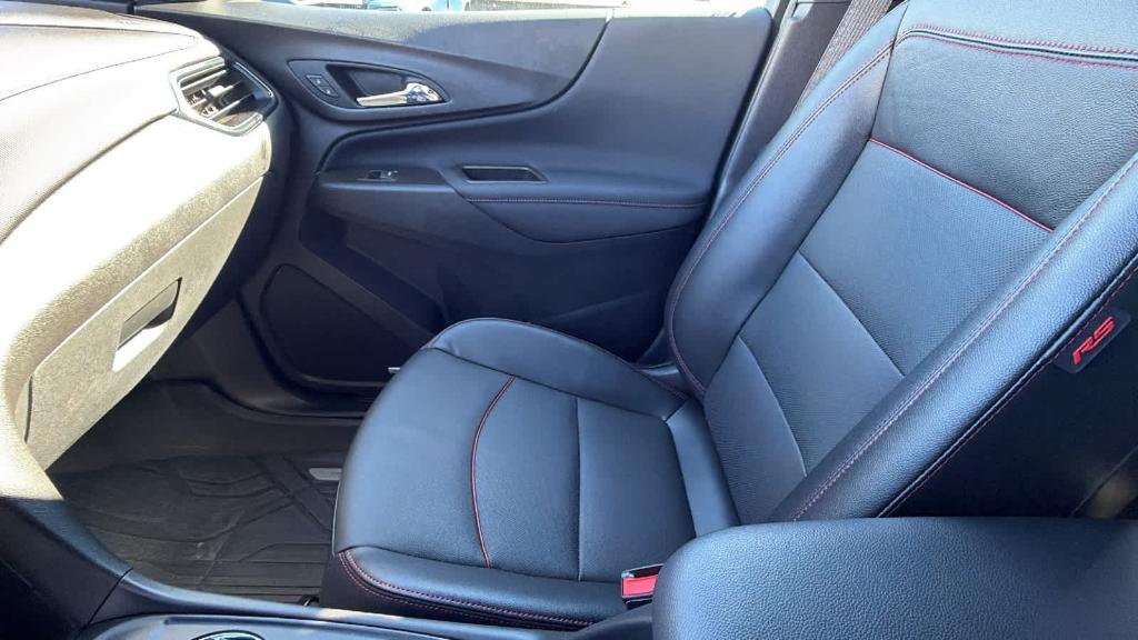 used 2024 Chevrolet Equinox car, priced at $27,990