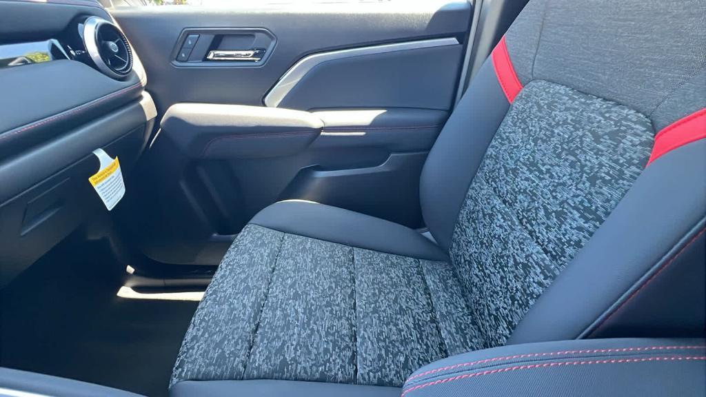 new 2025 Chevrolet Colorado car, priced at $43,384