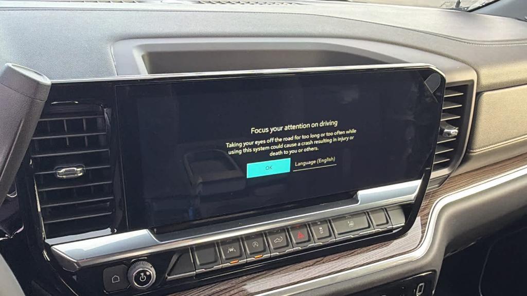 new 2026 Chevrolet Silverado 1500 car, priced at $41,095