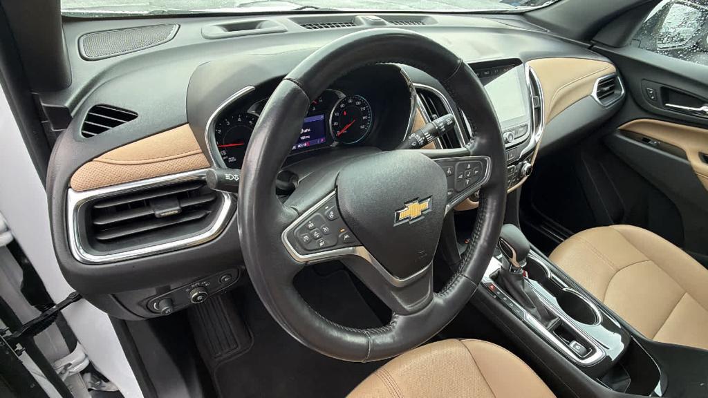 used 2022 Chevrolet Equinox car, priced at $24,990