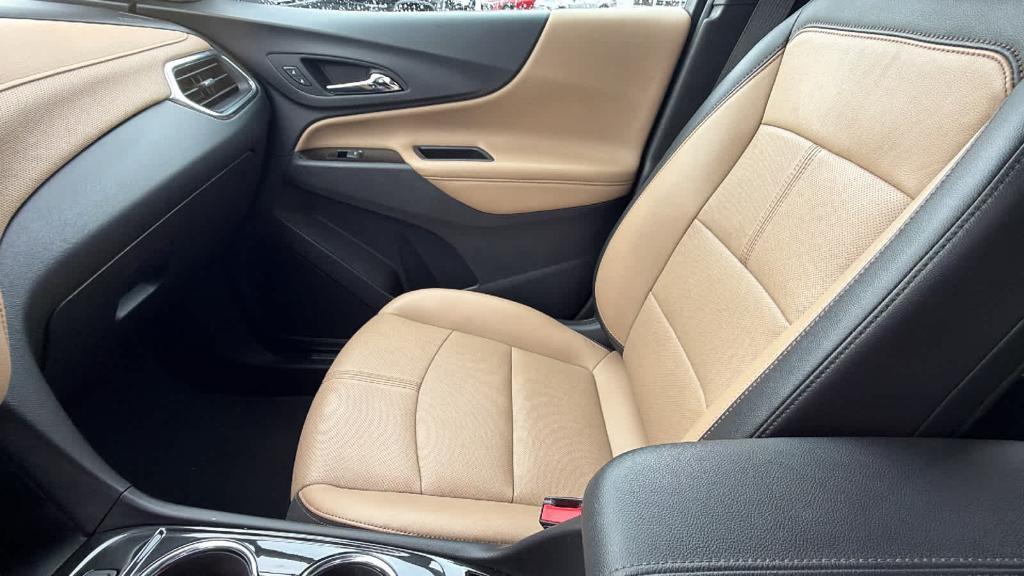 used 2022 Chevrolet Equinox car, priced at $24,990