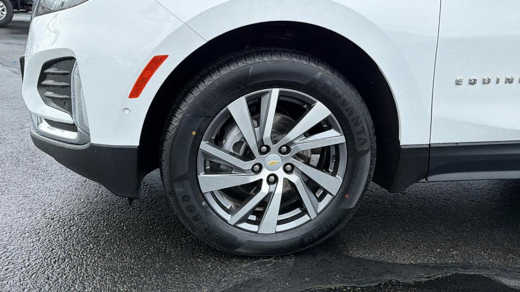 used 2022 Chevrolet Equinox car, priced at $24,990