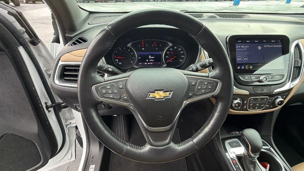 used 2022 Chevrolet Equinox car, priced at $24,990