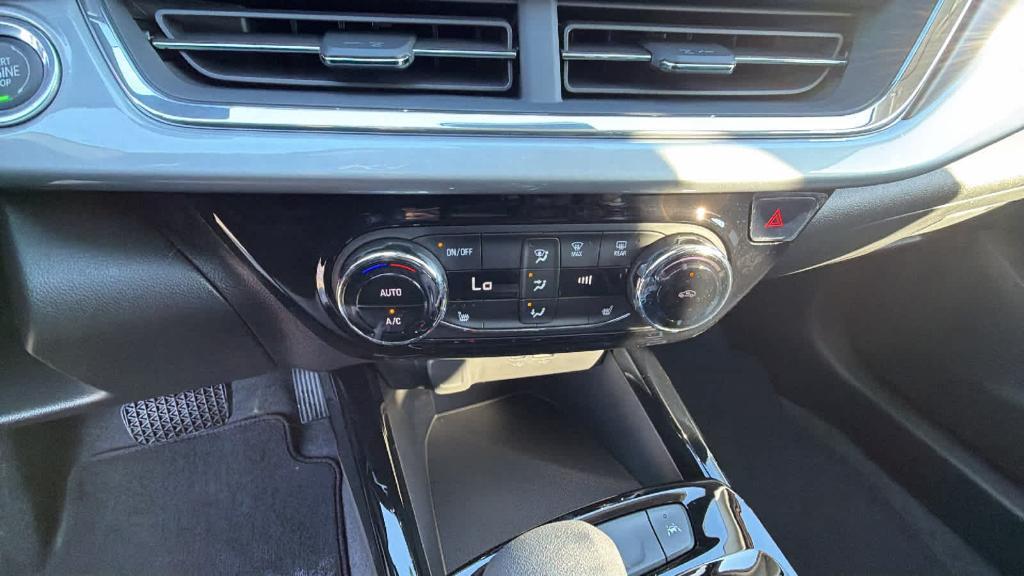 new 2026 Chevrolet Trax car, priced at $22,885