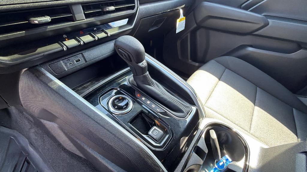 used 2024 Chevrolet Colorado car, priced at $33,996
