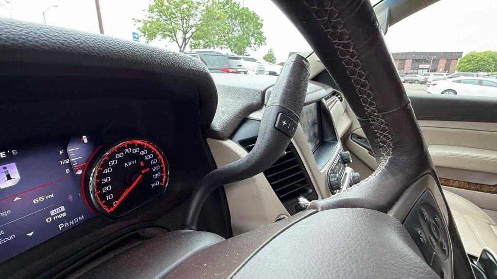 used 2016 GMC Yukon car, priced at $28,990