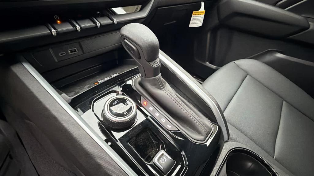 new 2026 Chevrolet Colorado car, priced at $48,385