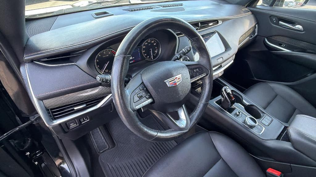 used 2021 Cadillac XT4 car, priced at $19,995