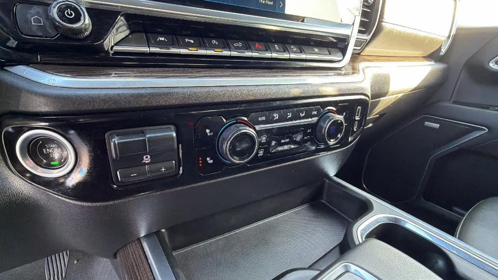 used 2022 Chevrolet Silverado 1500 car, priced at $29,990