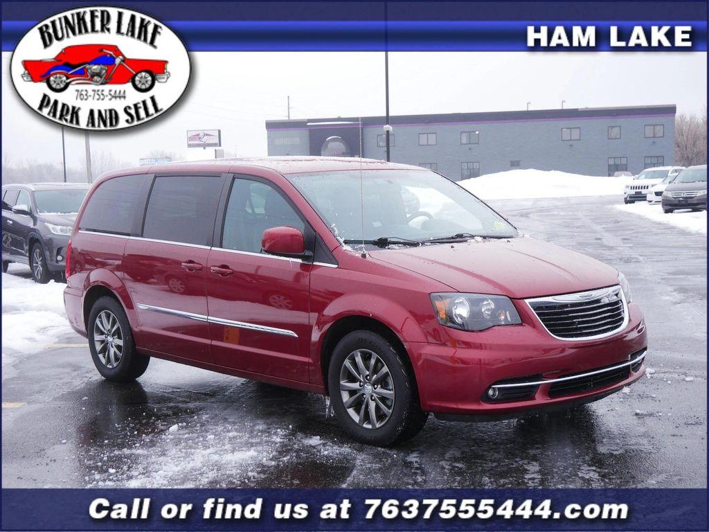 used 2015 Chrysler Town & Country car, priced at $10,500