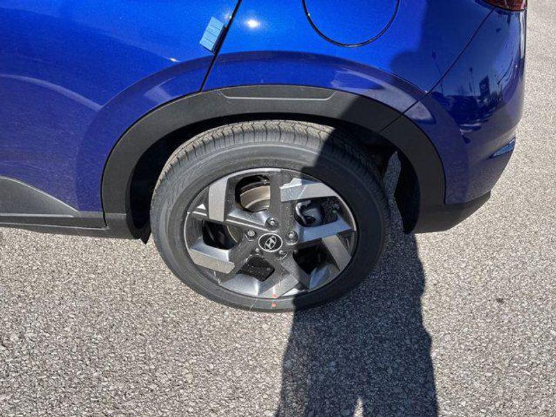 new 2025 Hyundai Venue car, priced at $22,507