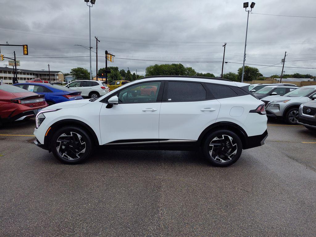 used 2025 Kia Sportage car, priced at $31,646