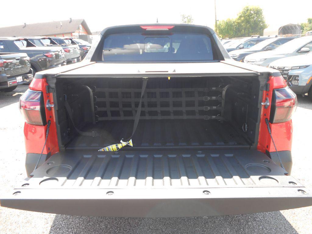 new 2025 Hyundai SANTA CRUZ car, priced at $39,177