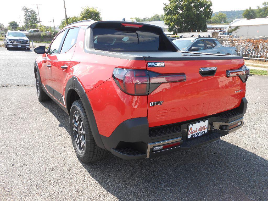new 2025 Hyundai SANTA CRUZ car, priced at $39,177