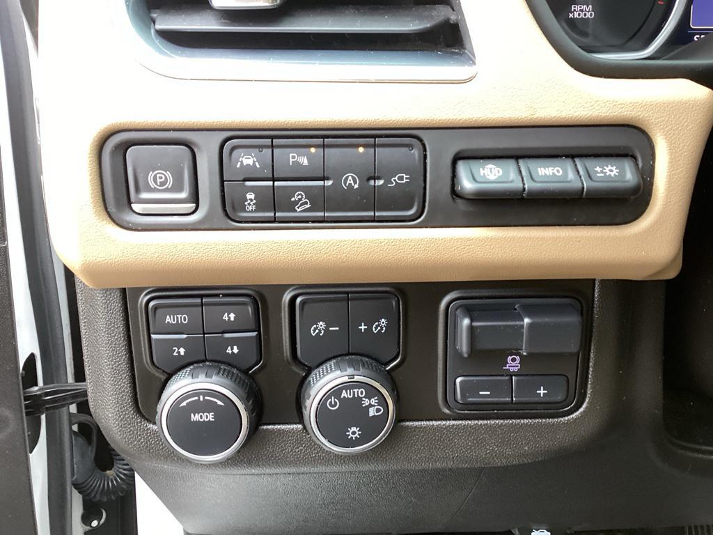 used 2021 Chevrolet Suburban car, priced at $38,870