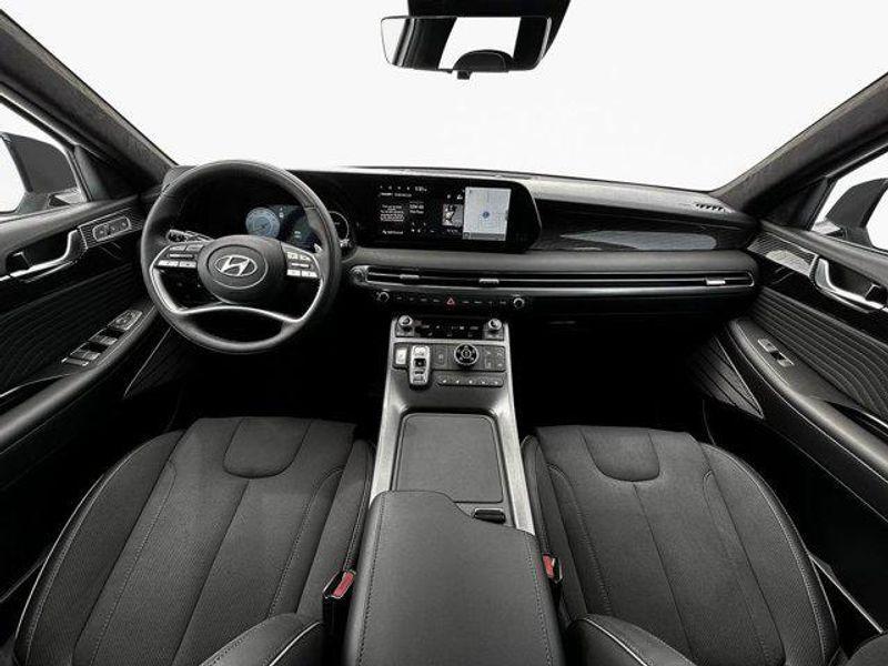 new 2025 Hyundai Palisade car, priced at $52,027