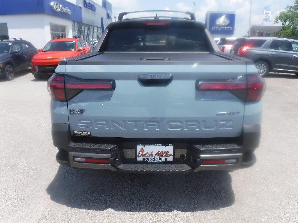 new 2025 Hyundai SANTA CRUZ car, priced at $39,013