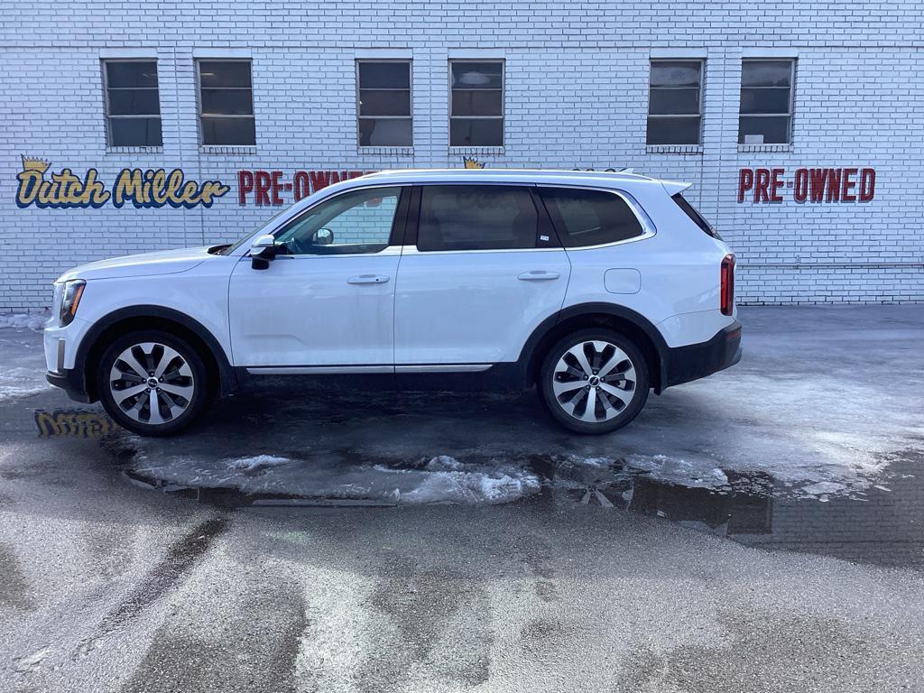 used 2022 Kia Telluride car, priced at $31,325
