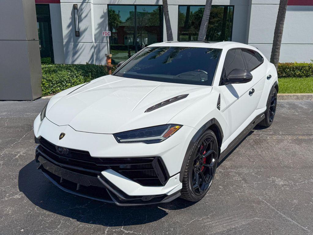 used 2023 Lamborghini Urus car, priced at $298,900