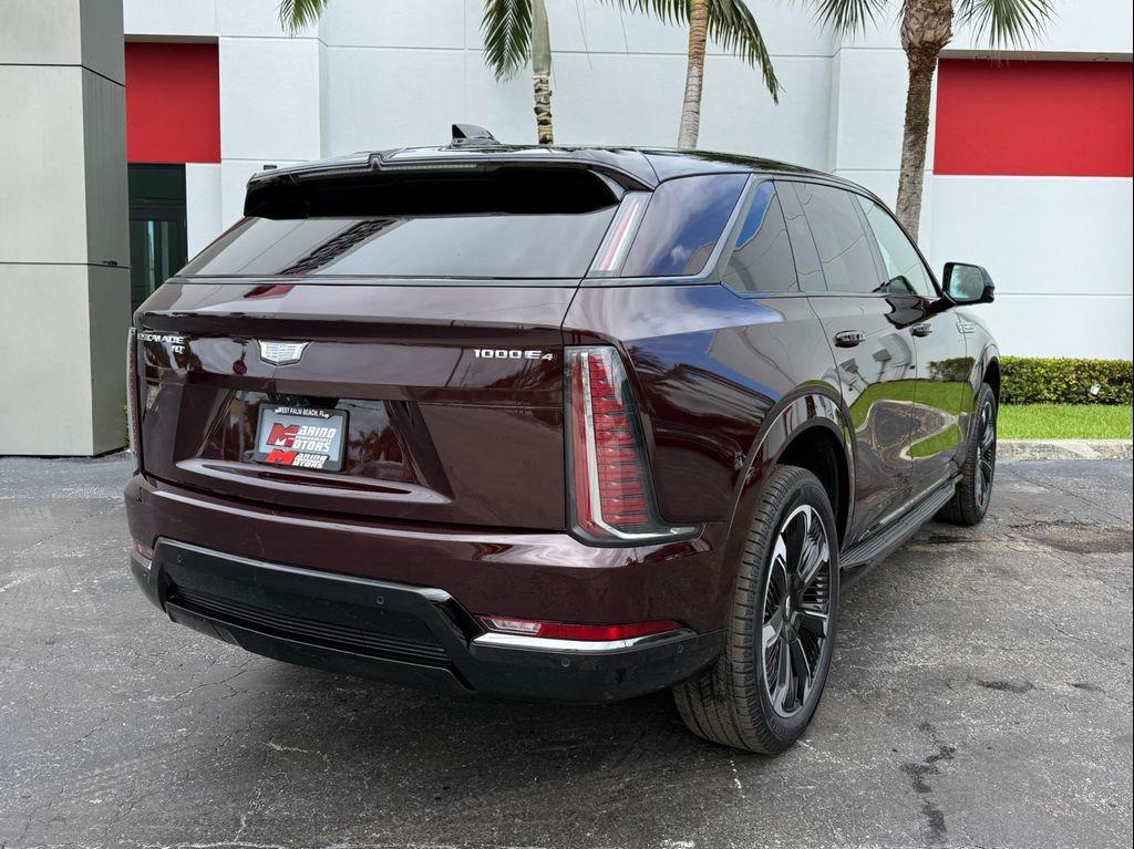 used 2025 Cadillac Escalade IQ car, priced at $129,900