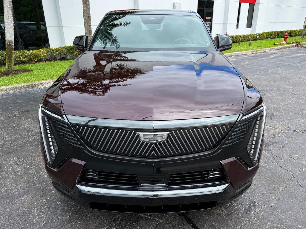 used 2025 Cadillac Escalade IQ car, priced at $129,900