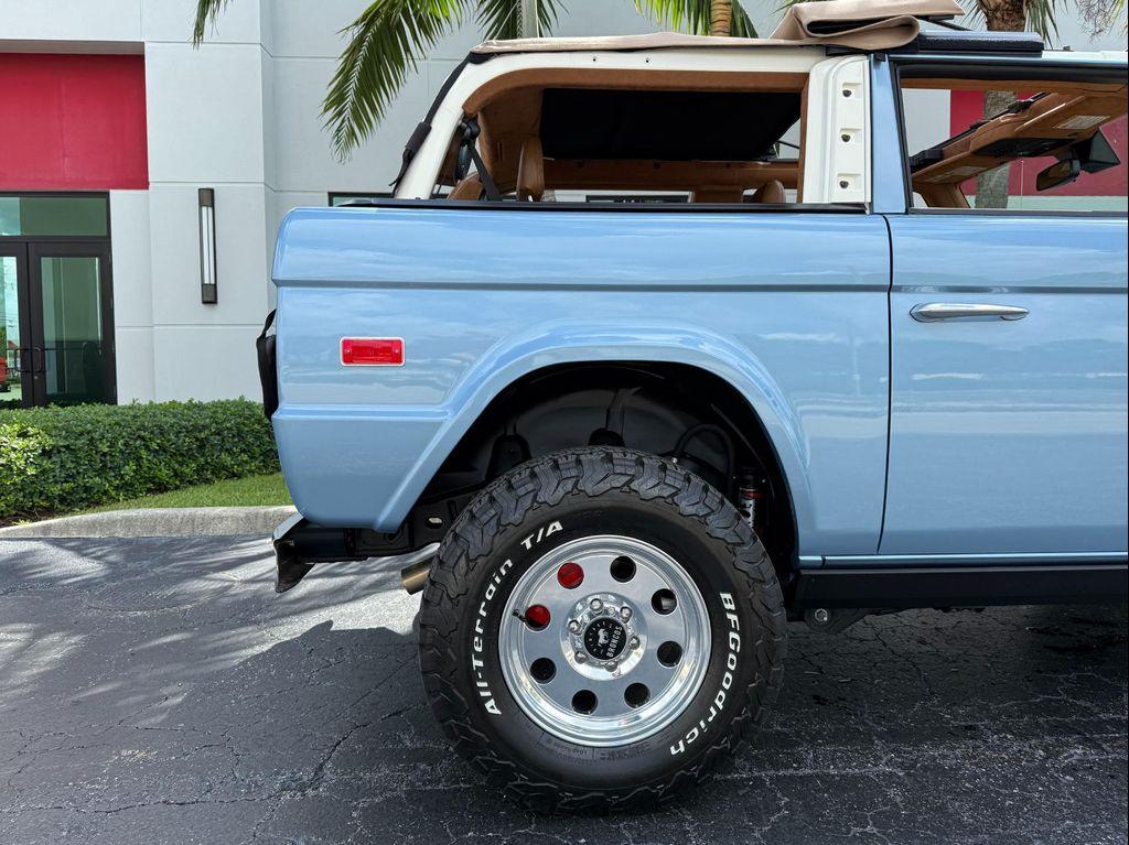 used 2023 Ford Bronco car, priced at $194,900