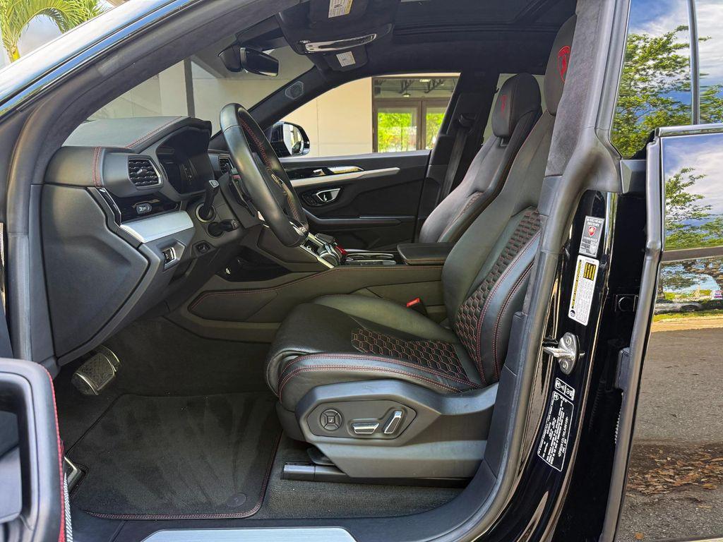 used 2019 Lamborghini Urus car, priced at $179,900