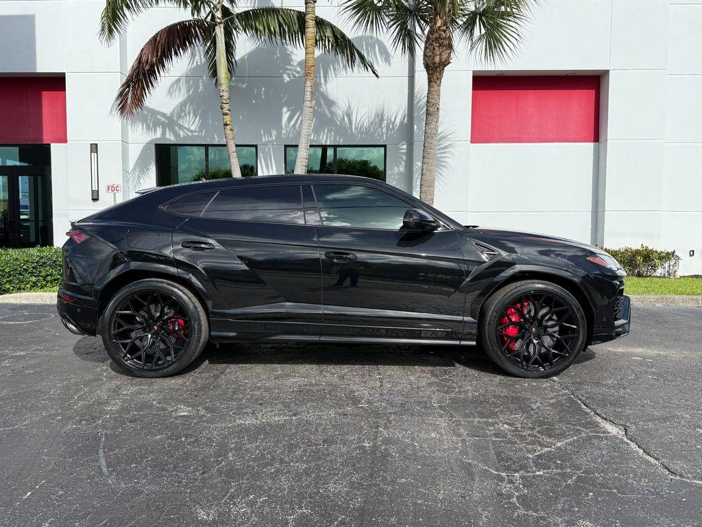 used 2019 Lamborghini Urus car, priced at $179,900