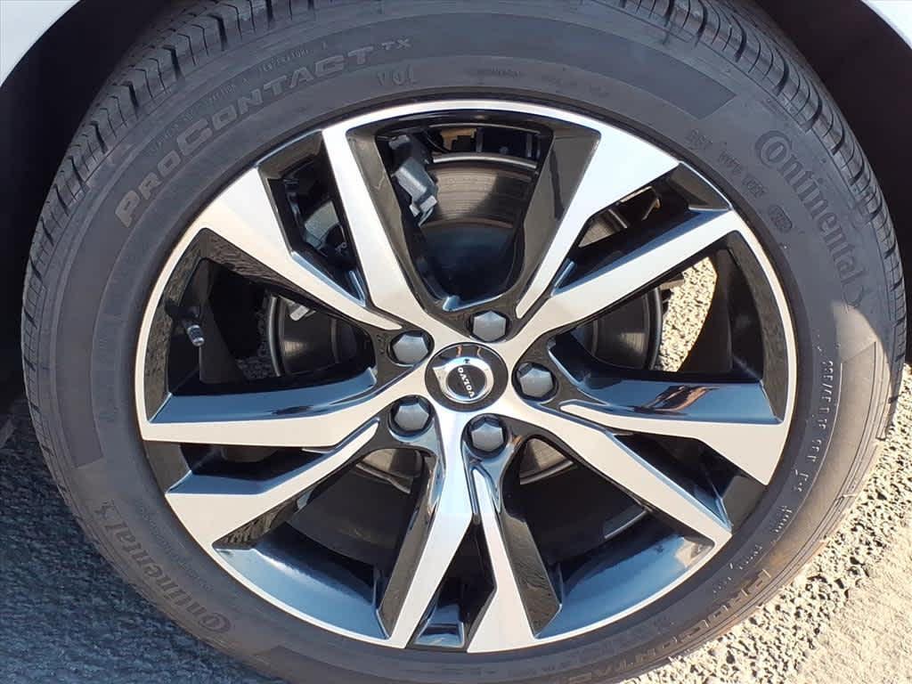 used 2025 Volvo S60 car, priced at $26,900